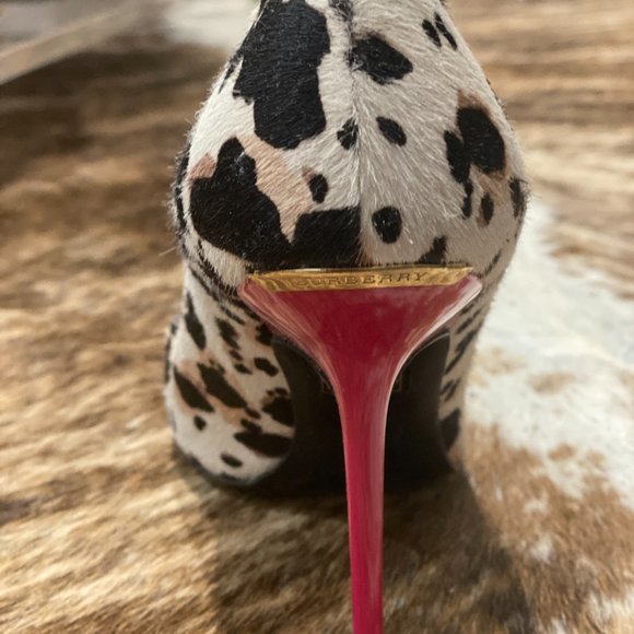 BURBERRY Size 36 Leopard Print Pumps - Picture 3 of 10